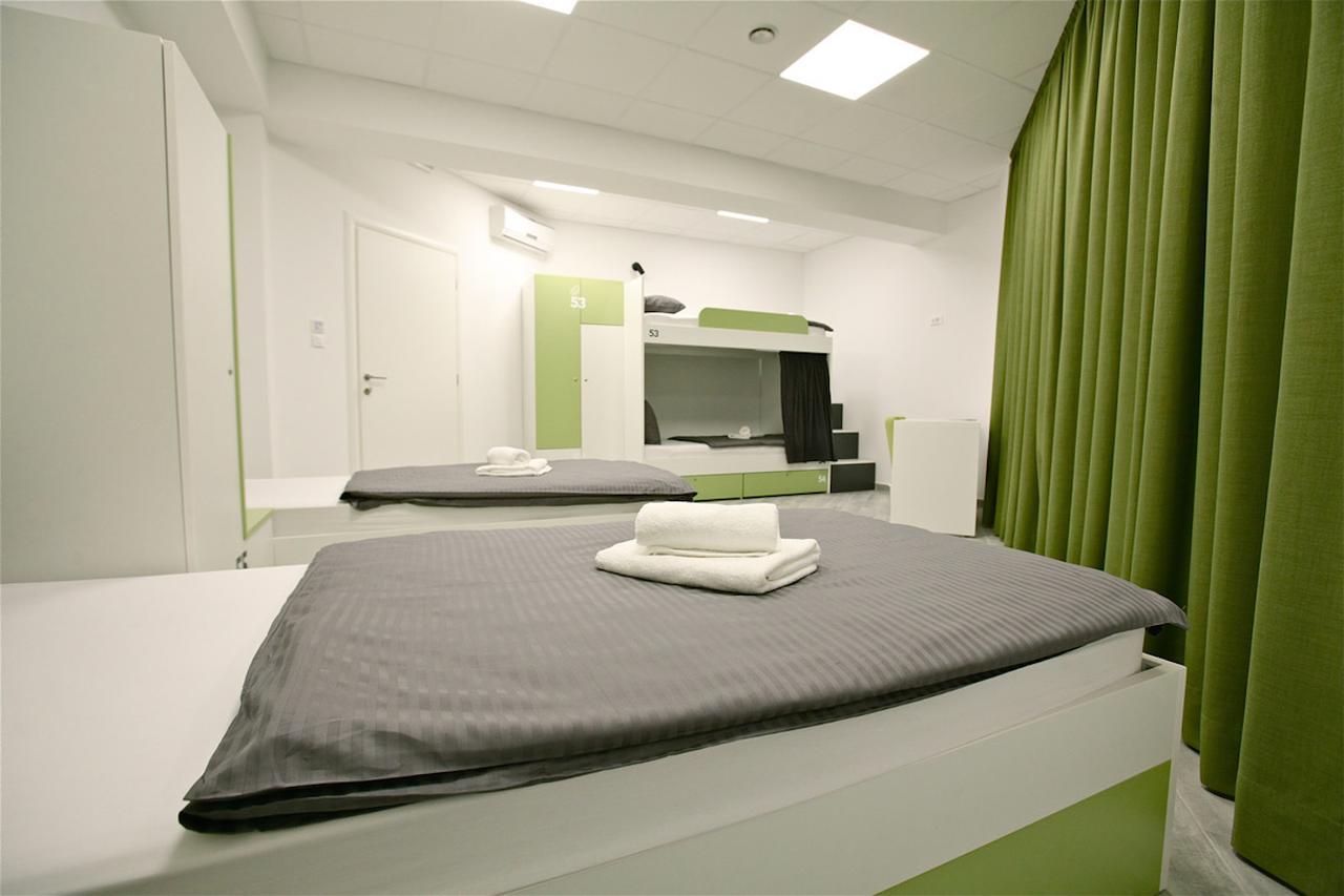 3F Hostel Zagreb Buitenkant foto